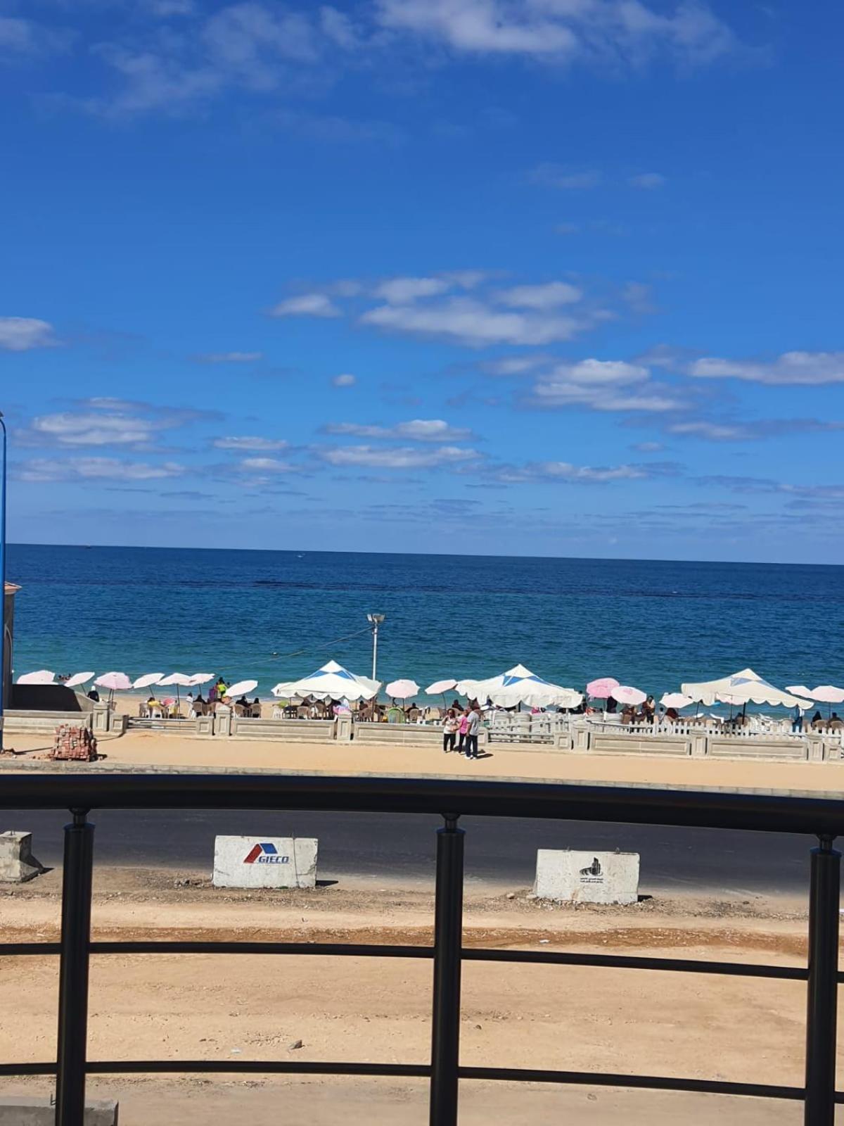 Apartment Zafero Families Only Alexandria